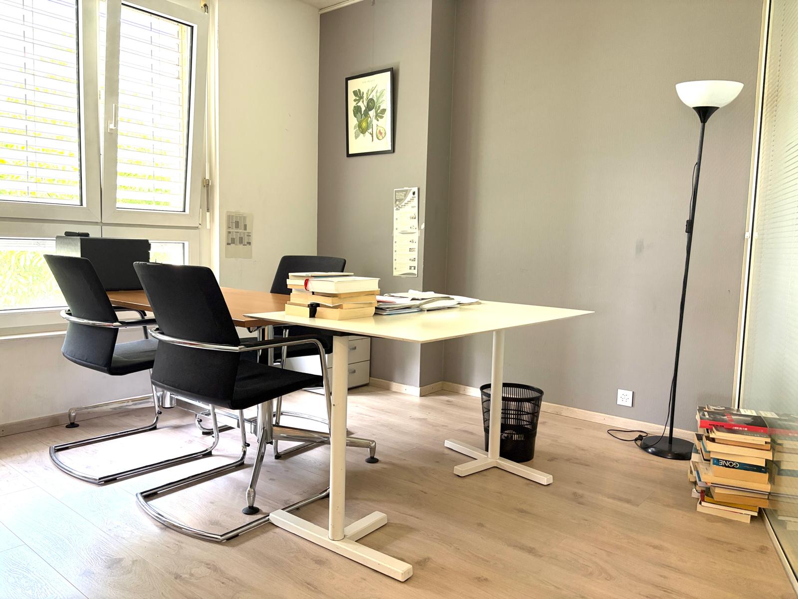 Le bureau de l’école Anhugar